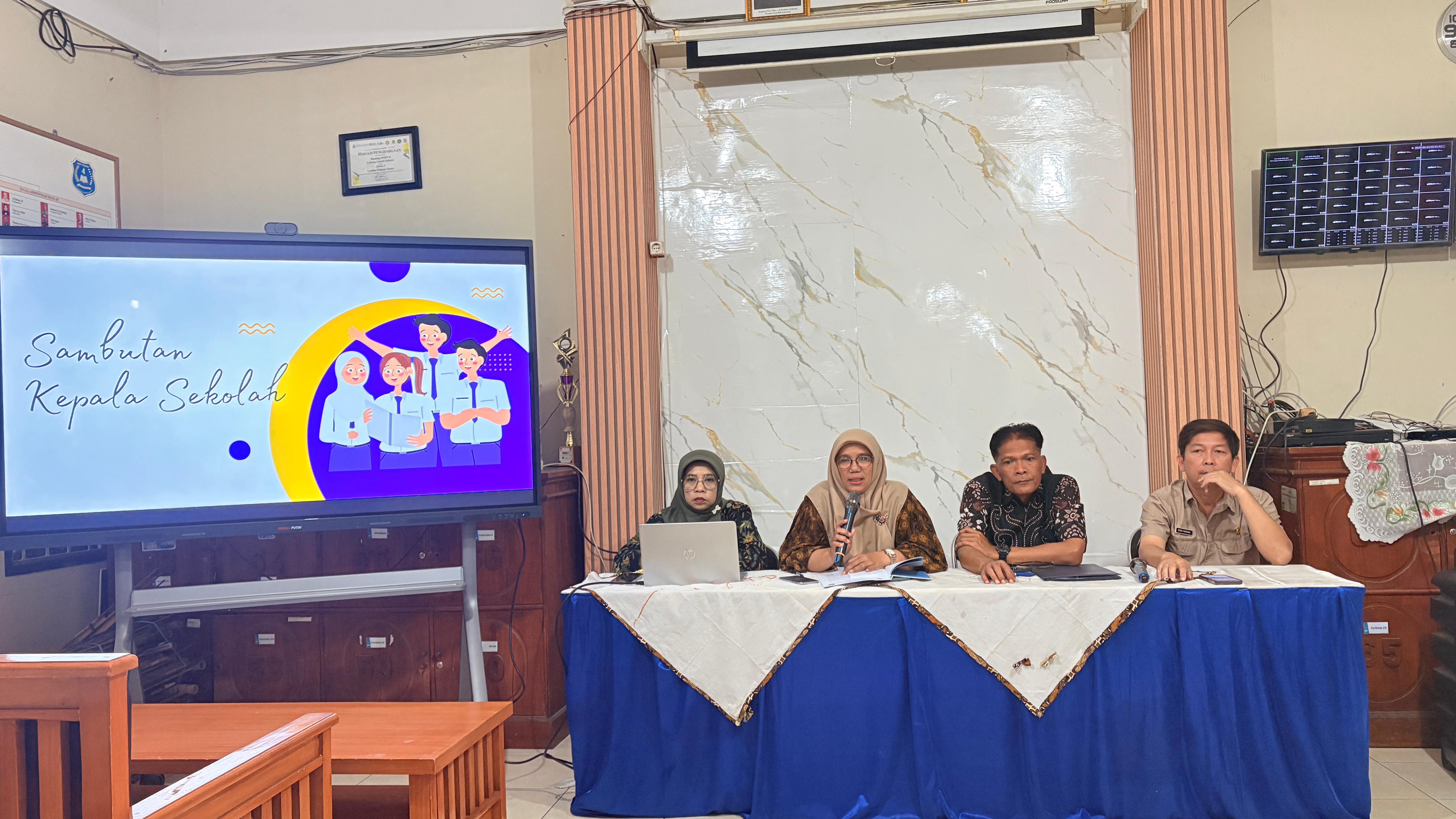rapat dinas