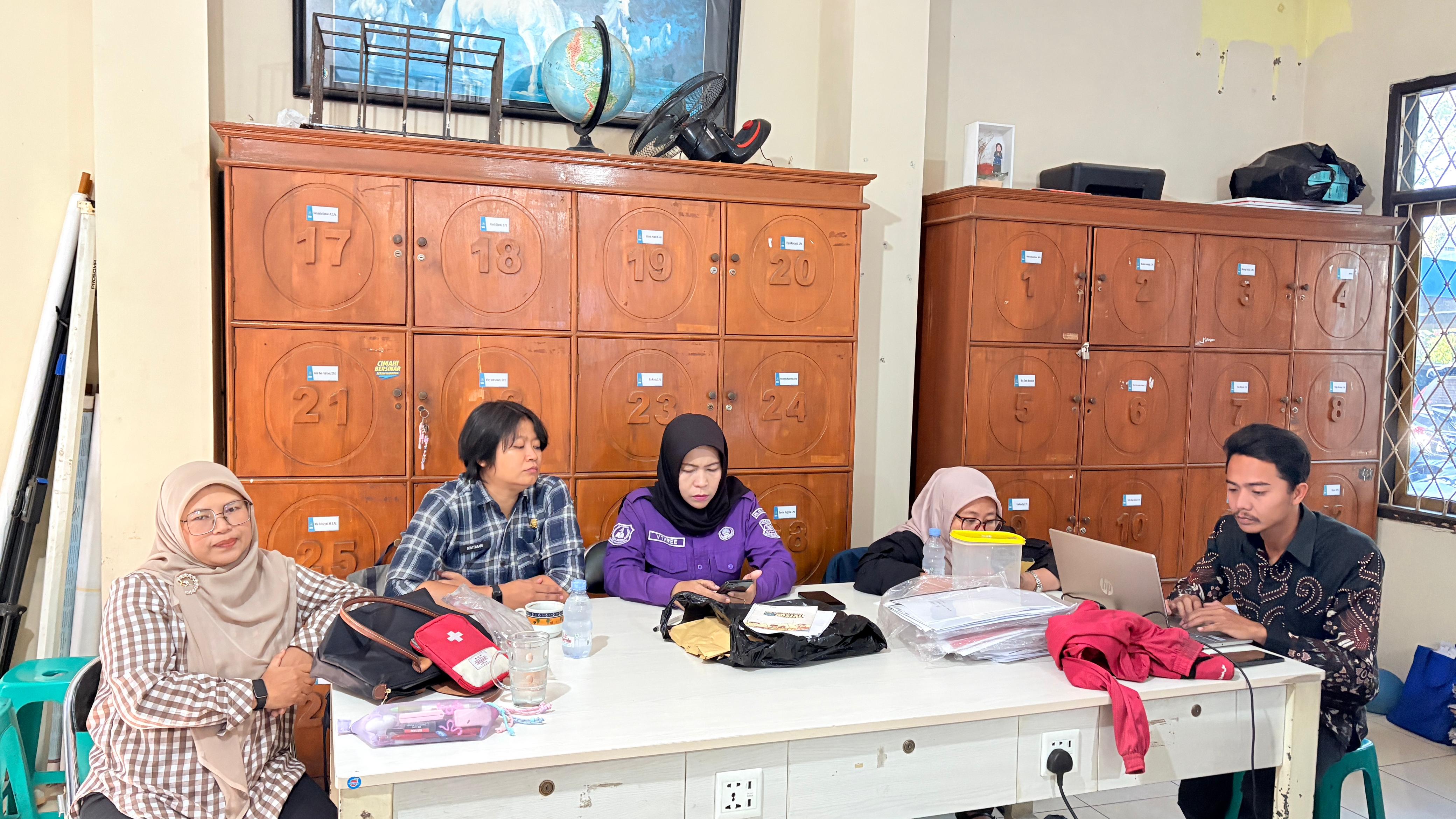 rapat dinas