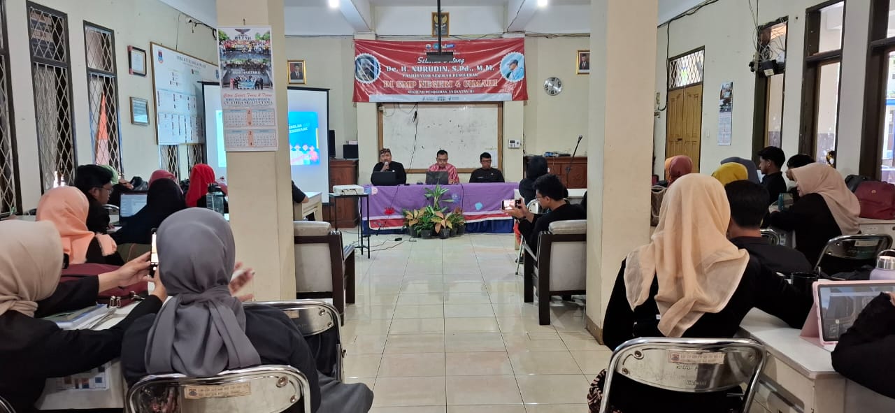 Kunjungan Kabid SMP dan Pengawas Pembina Kota Cimahi